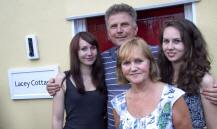 Mr and Mrs Hugh Creighton and daughters