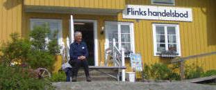 Flinks handelsbod - pic by Vic Stanbrook