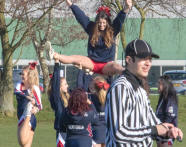 Kent University cheerleaders stunting